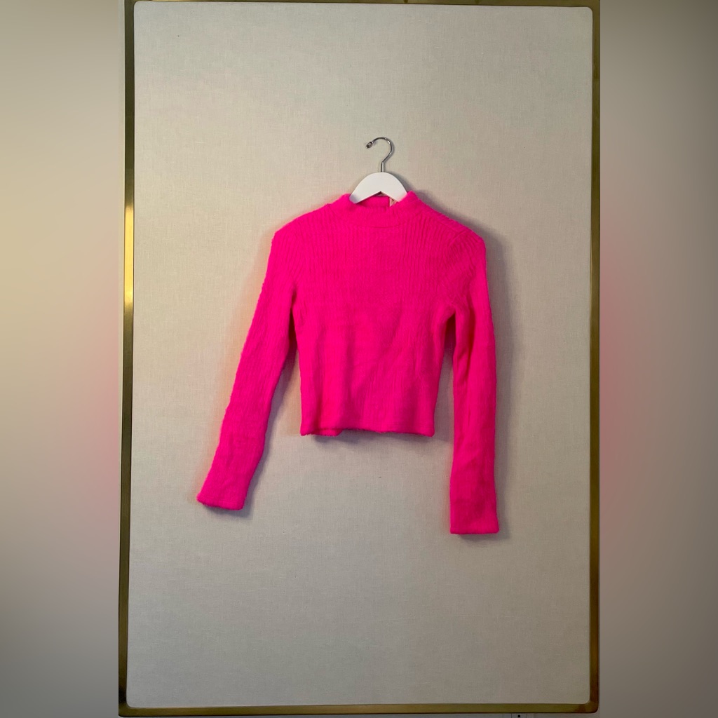 Never Worn Anthropologie Hot Pink Sweater
